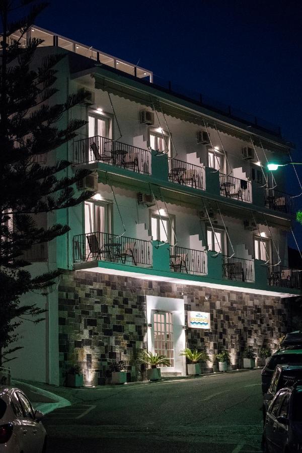 Hotel Paraskevas Boutique Tiros
