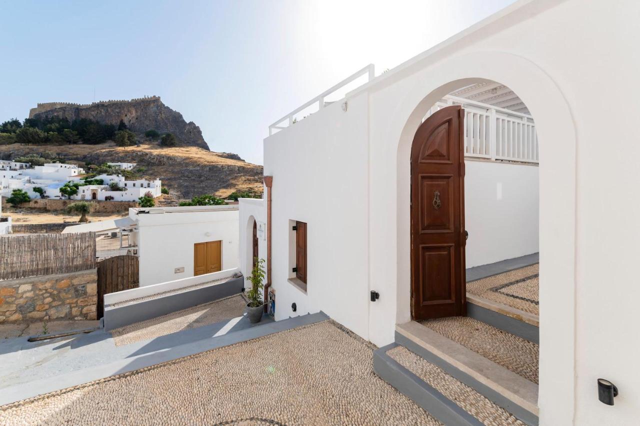 Lindian Polis * Lindos (Rhodes)