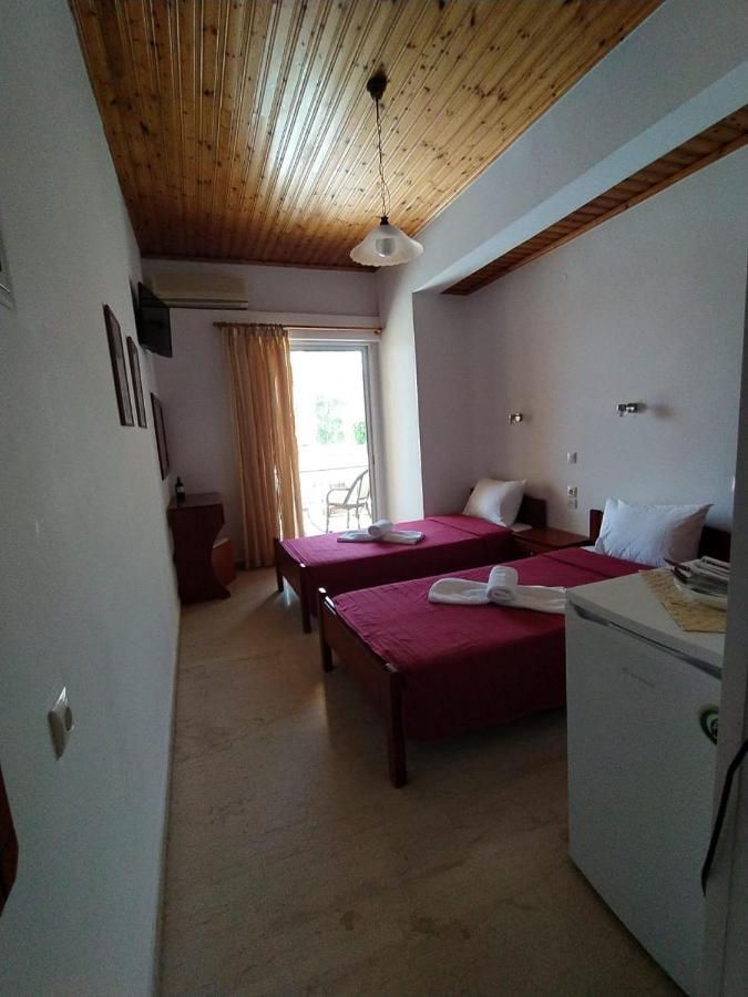 Michalis Place Vasiliki (Lefkada)