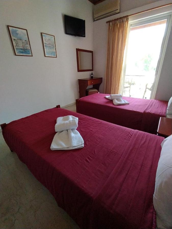 Michalis Place Aparthotel *