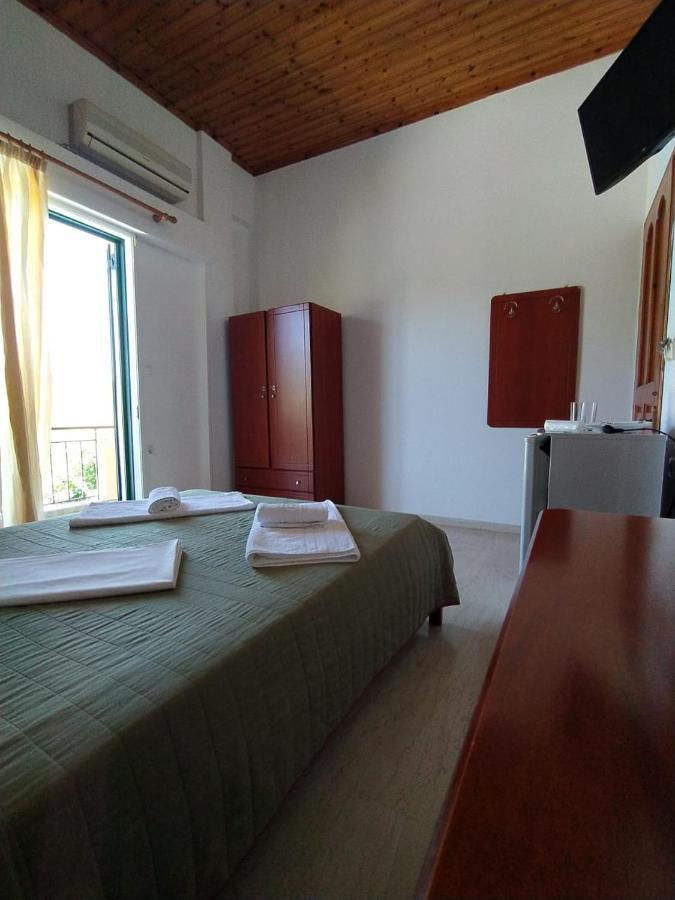 Michalis Place Aparthotel *