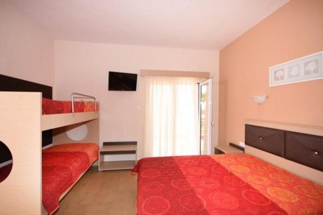 Exohi Aparthotel Sarti