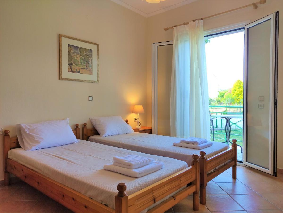 Holiday home Oikia Dinachris *