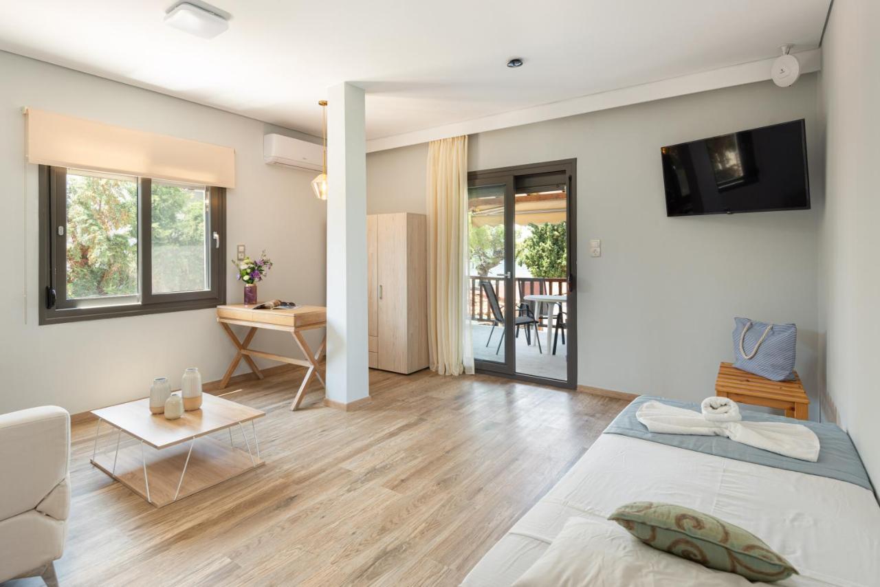 Regos Hotel