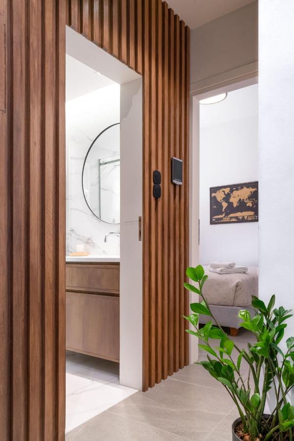 Glyfada Gallery Apartment Athens