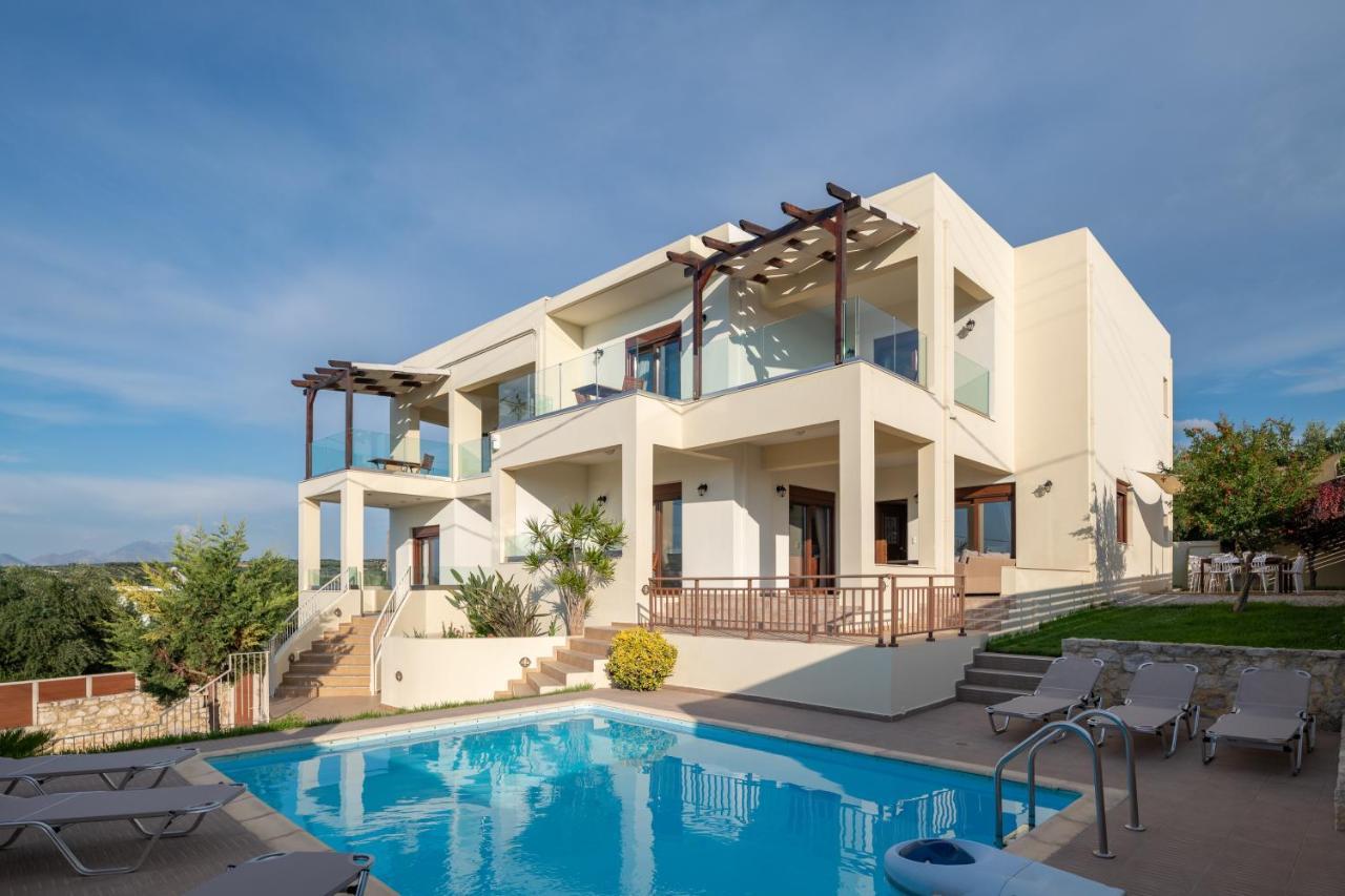 Villa Family Rousa In Rethymno With Pool, Bbq And Kids Area *