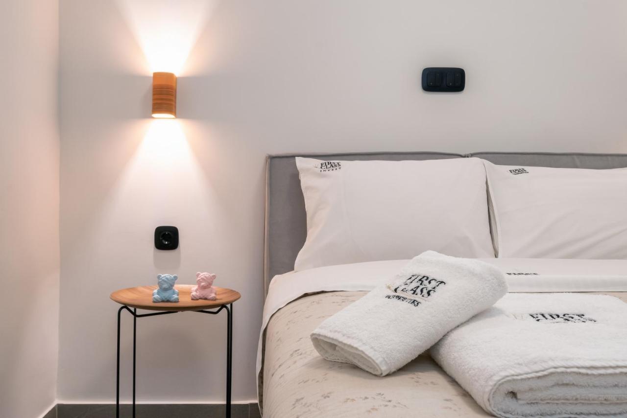 Apartment Glyfada Gallery
