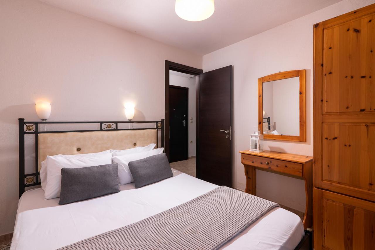 Golden Breeze Apartment