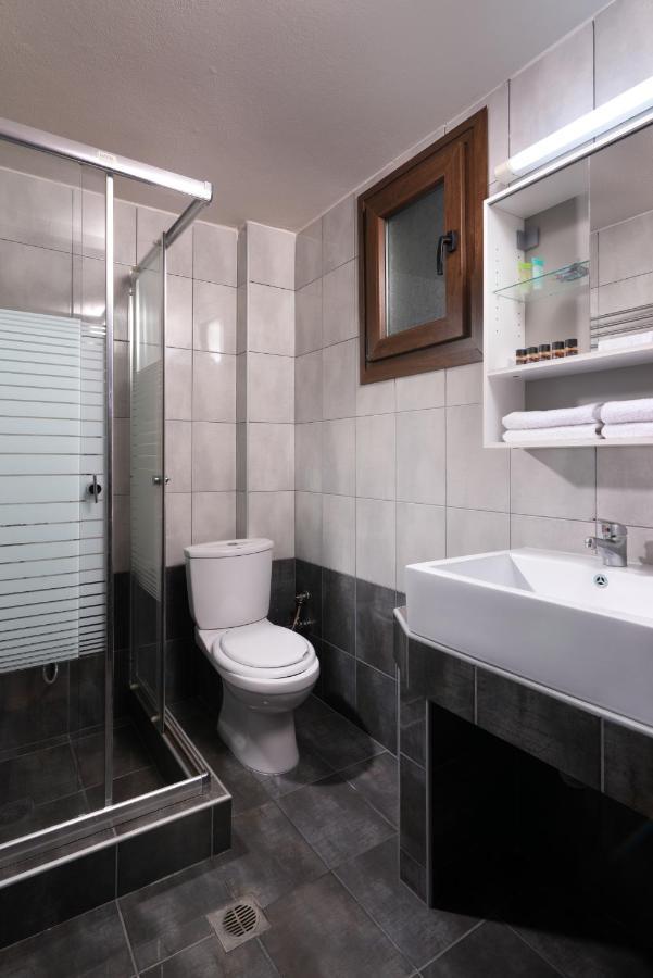 Golden Breeze Apartment *