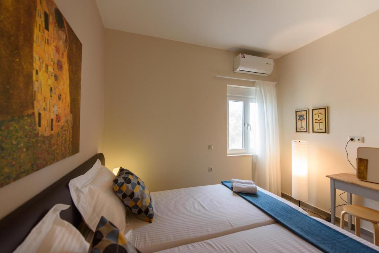 Thetis Apartment Kokkinos Pirgos