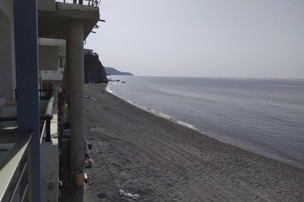 Tris Ekklisies Seaside Holiday home Paranimfoi