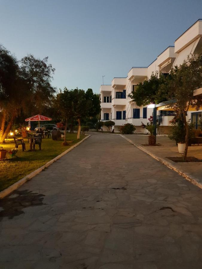 To Kyma 3* Amarynthos