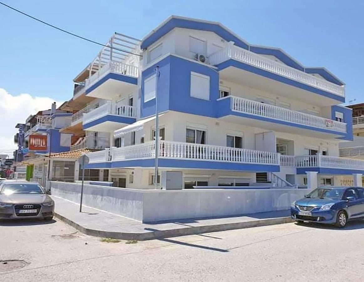 M&m Blue Luxury Paralia Katerinis
