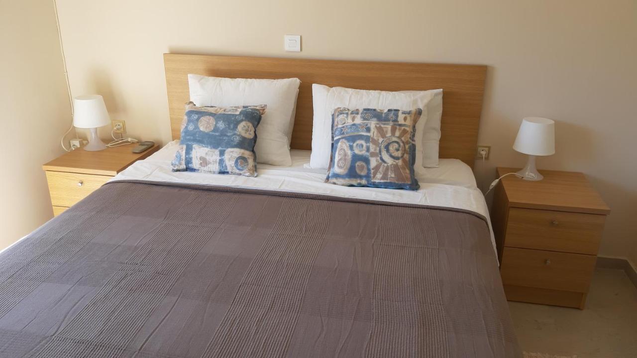 Apartment Saronida