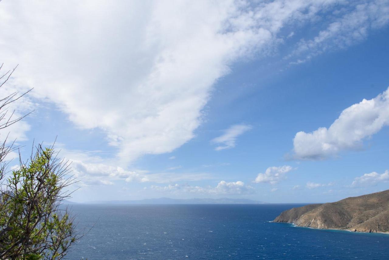Uranos * Amorgos