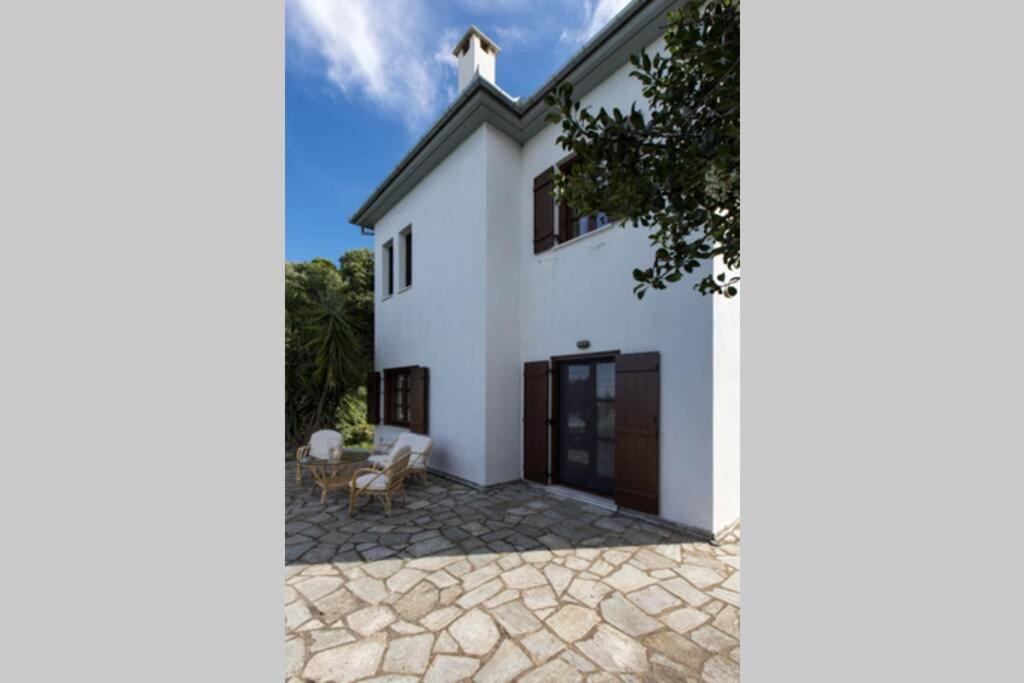 Aegean's Whispery Seafront Holiday home
