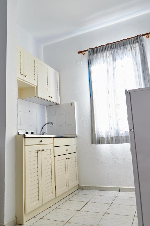Konaki Studios & Apartment Panormos (Crete)