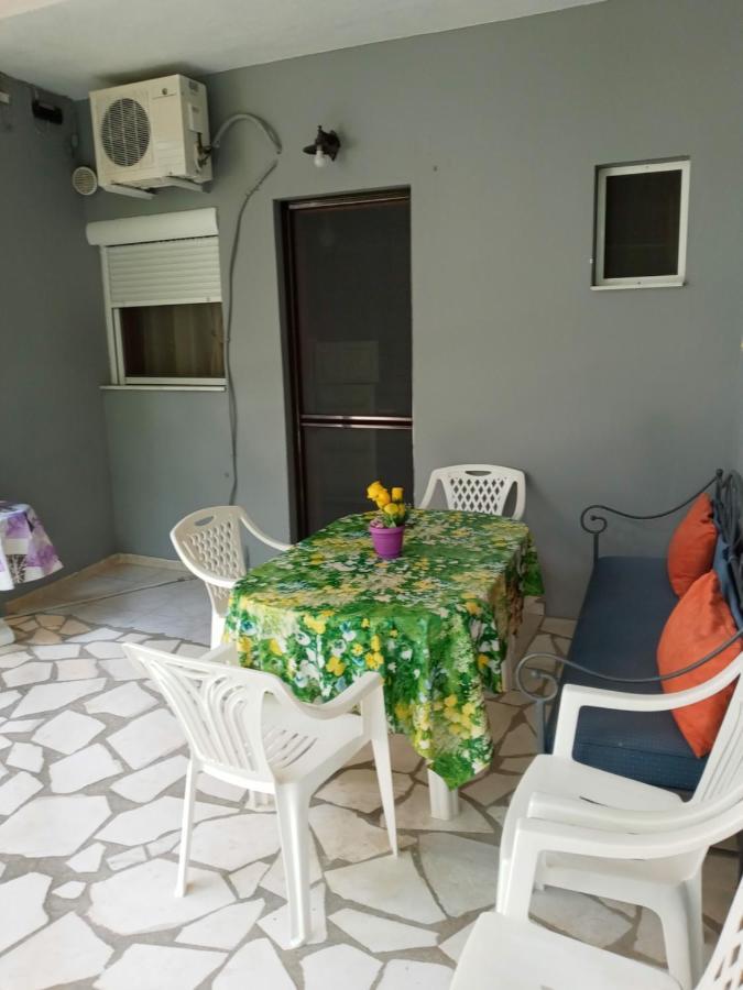 Agatha Appartments Paliouria Apartment
