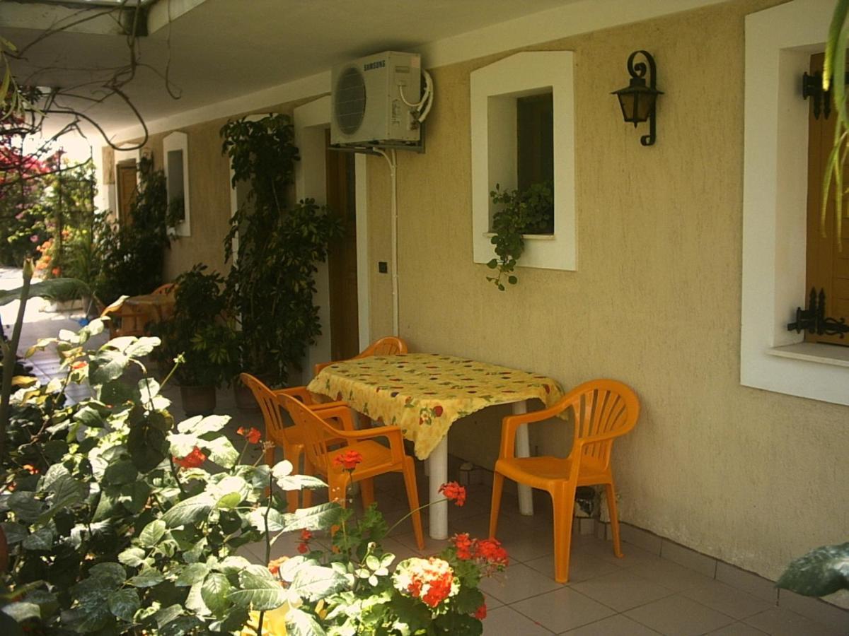 Polymnia * Spartia (Kefalonia)