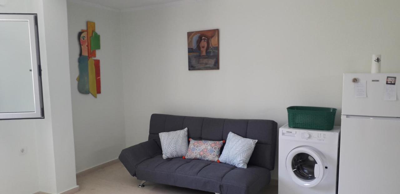 Alexandra's - Port Of Apartment *