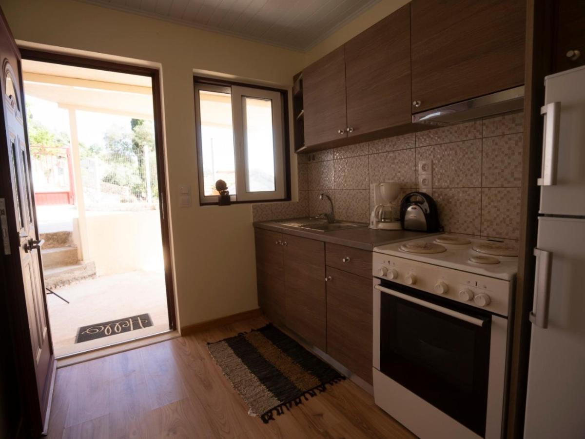 Apartment Manto Lefkada Evgiros
