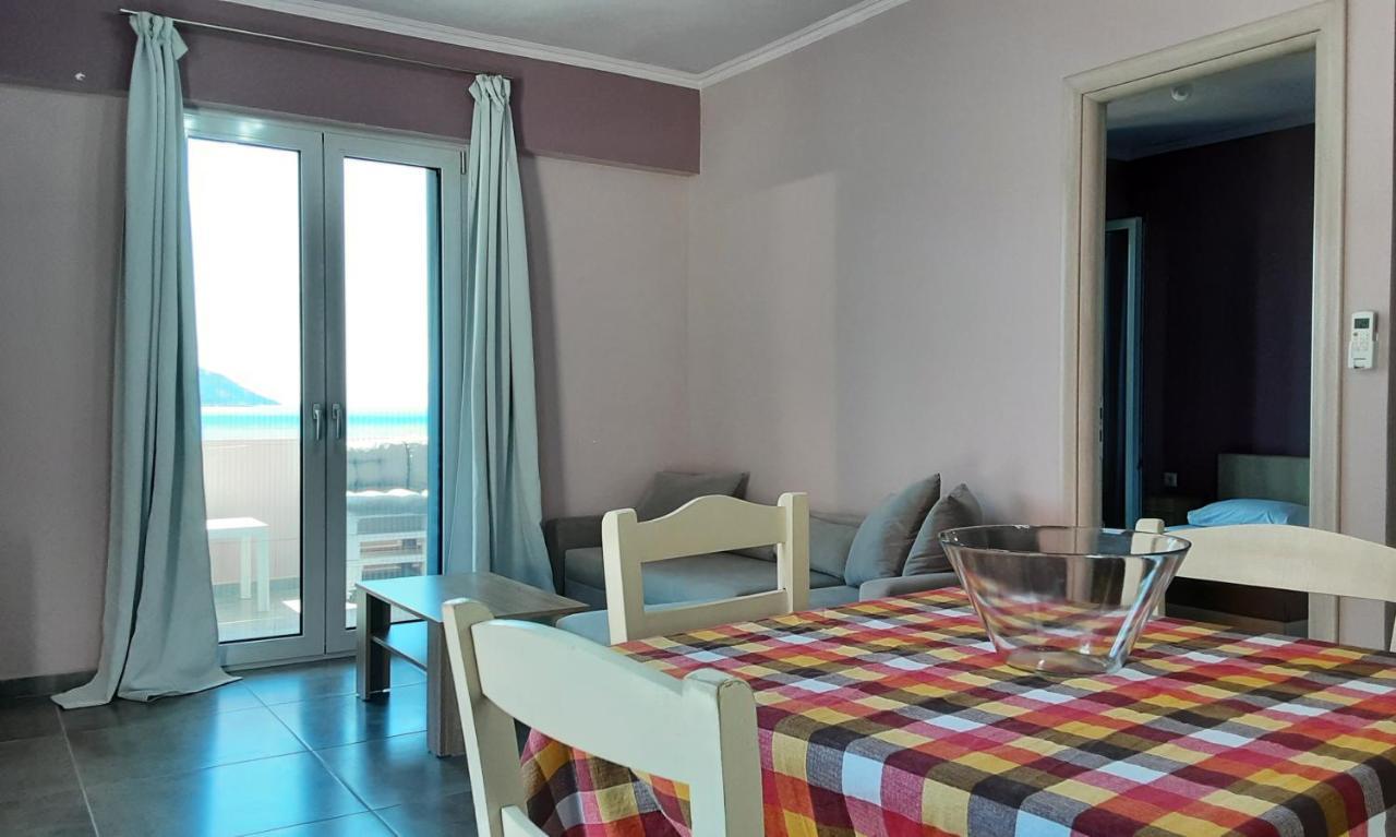 Maistros Seafront Apartment