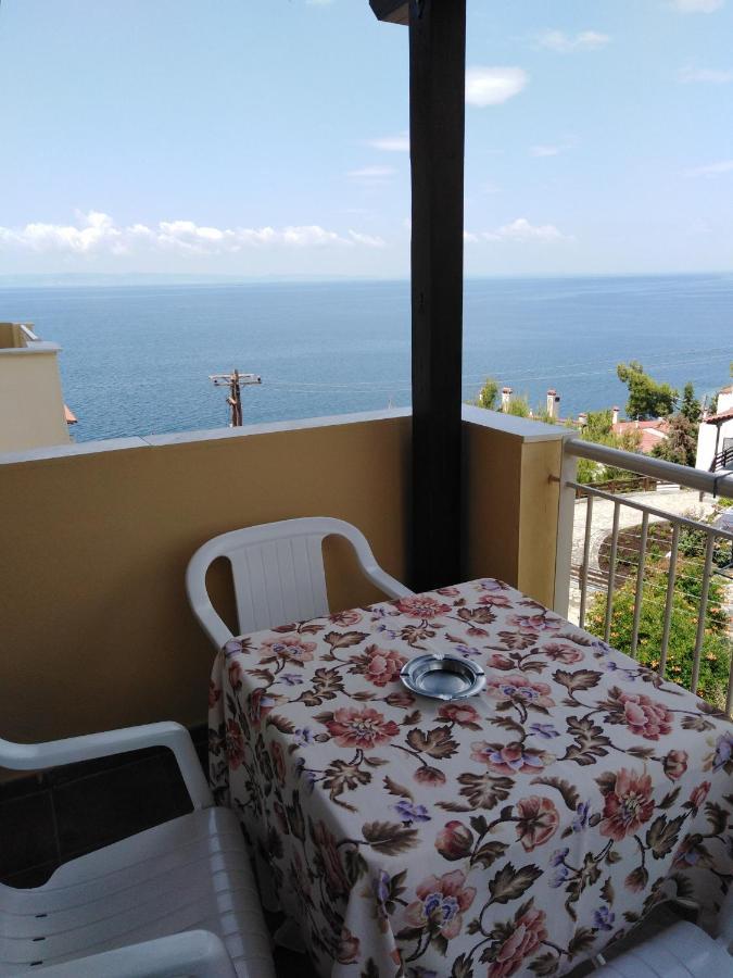Stefania Apartment *