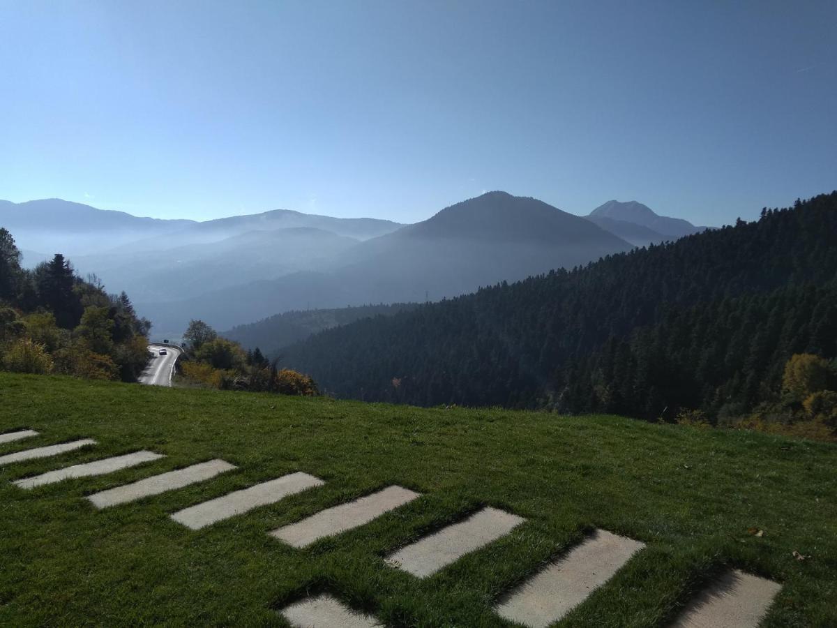 Escapade Luxury Residences 3* Karpenisi