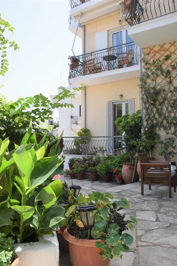Annis House Skiathos Town