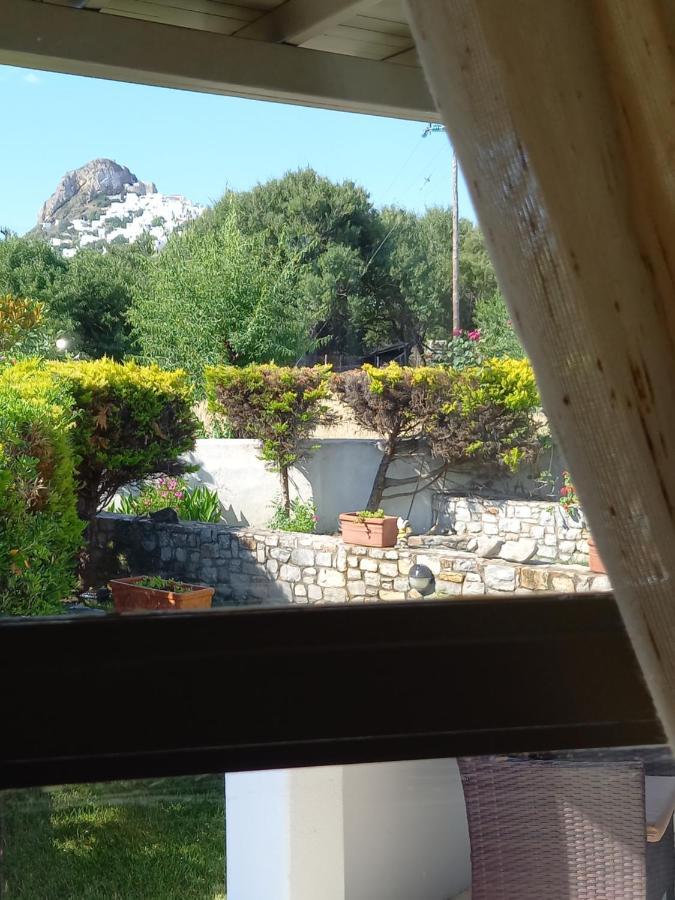 Apartment To Pithari *