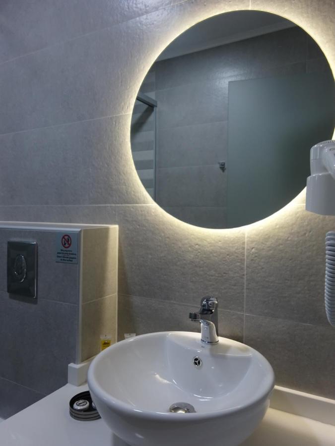 Dokos Apartment