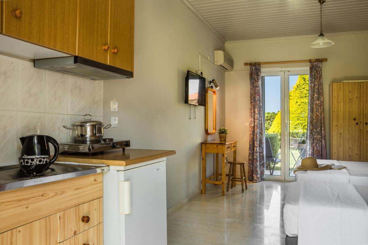 Mirtia Studios Apartment Minia