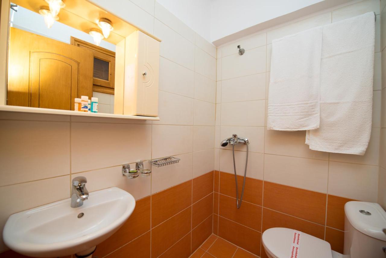 Apartment Elena *