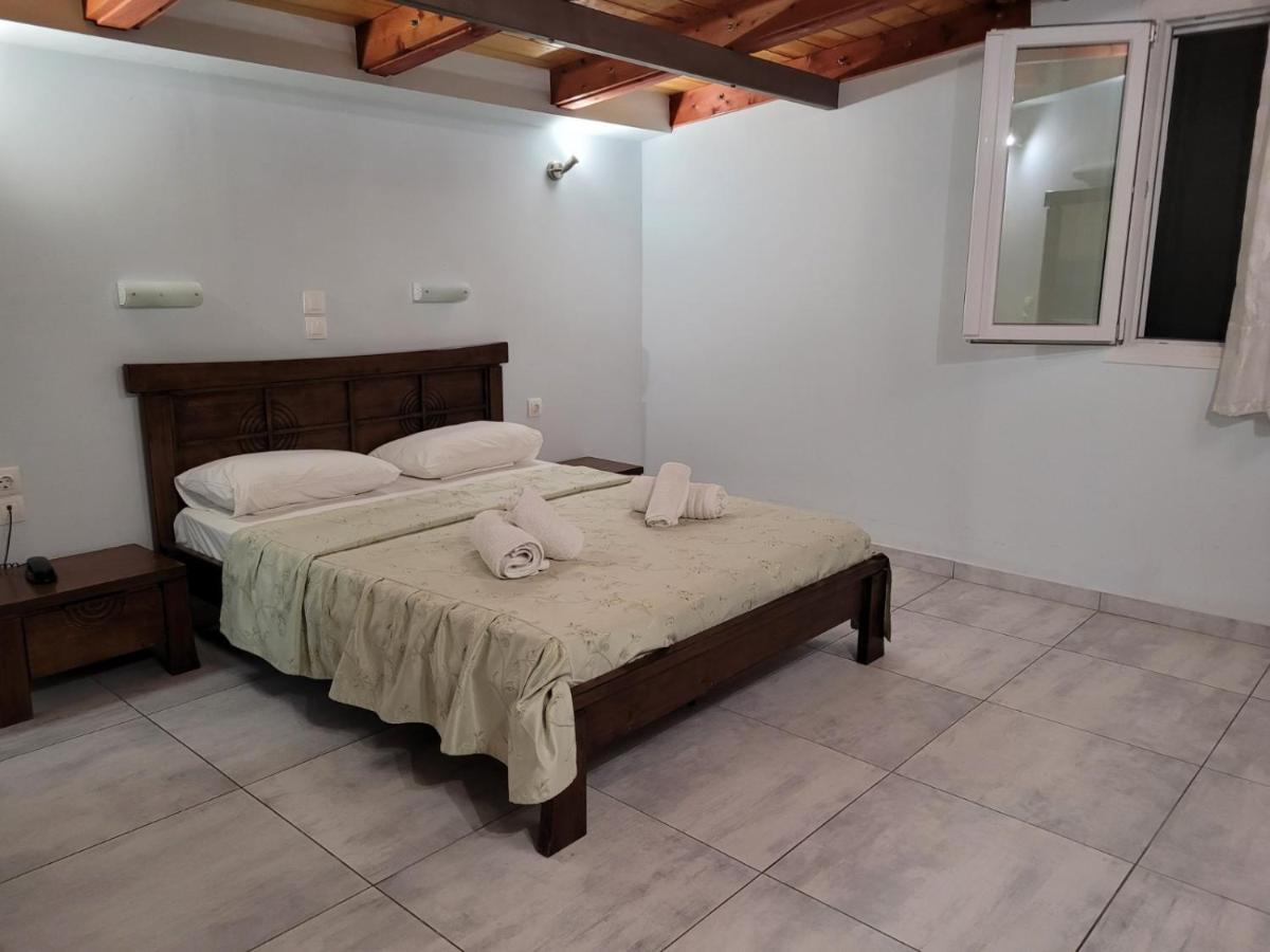 Logan's Aparthotel 2*