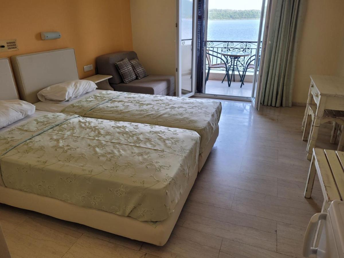 Aparthotel Logan's 2*