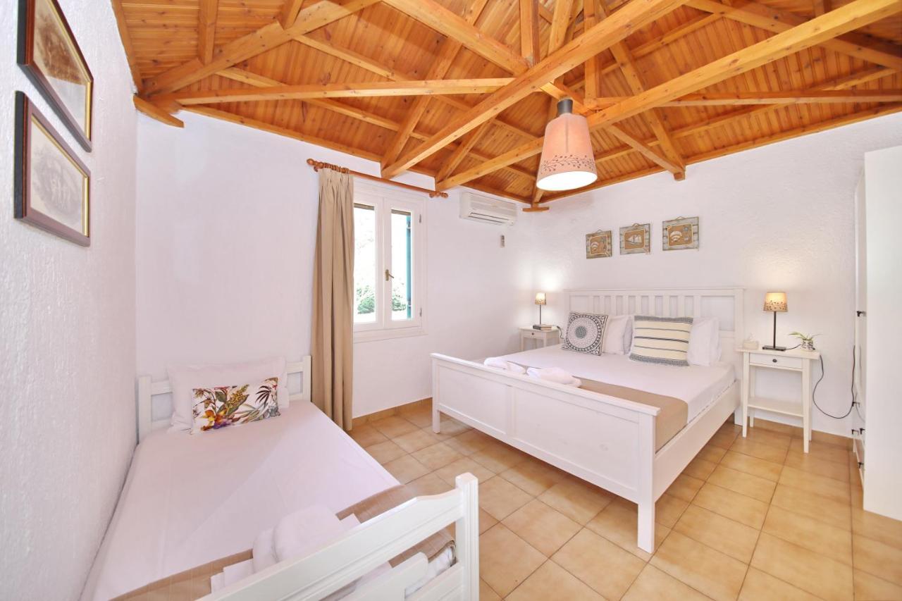 Katerina * Panormos (Skopelos)