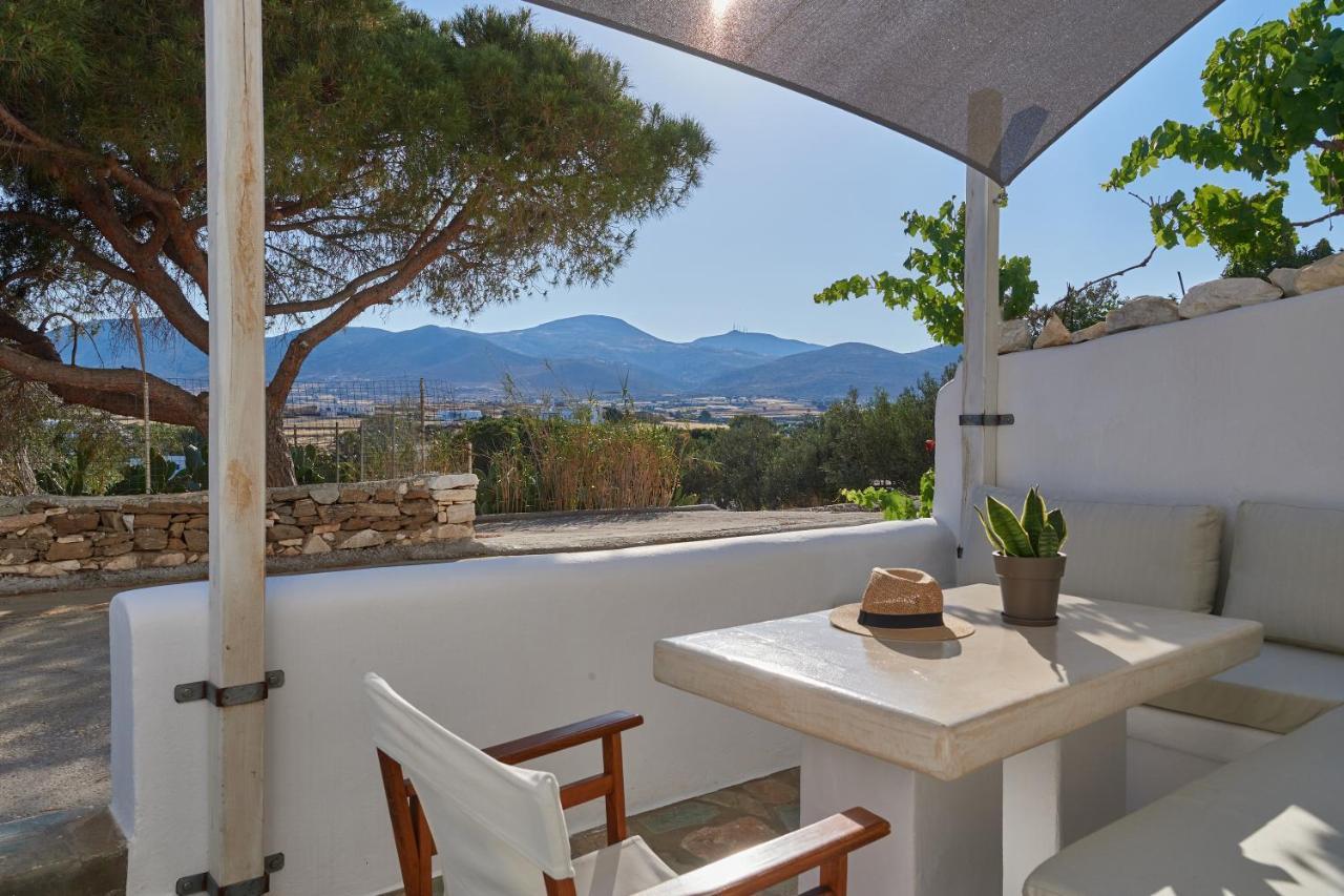 Cleopatra Seaside Homes, Logaras, Paros Apartment