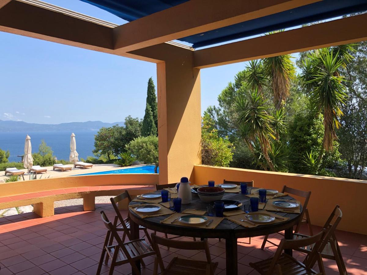With Swimming Pool And Tennis/basketball Court * Theologos (Phthiotis)