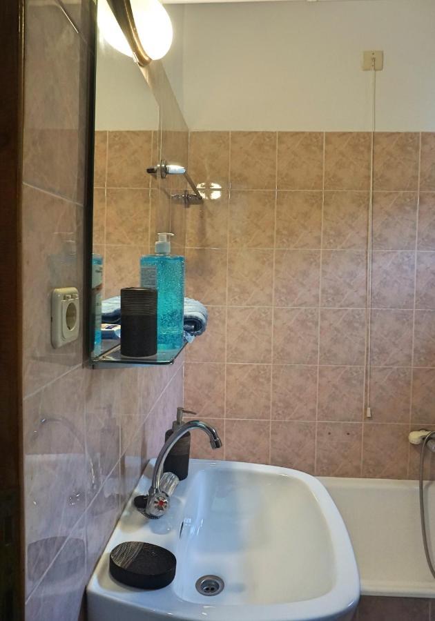 Artemisia House Guest house