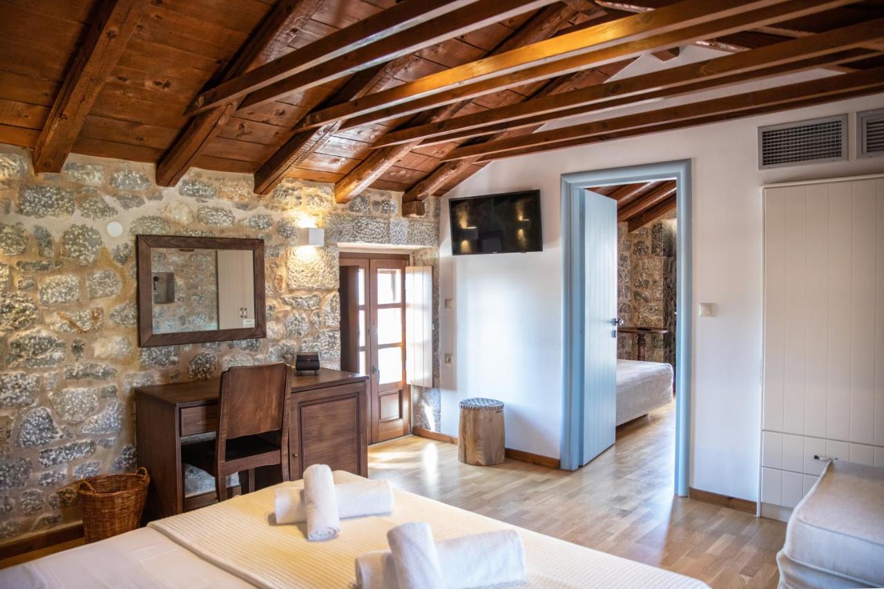 Trapela Areopolis, Boutique 3*