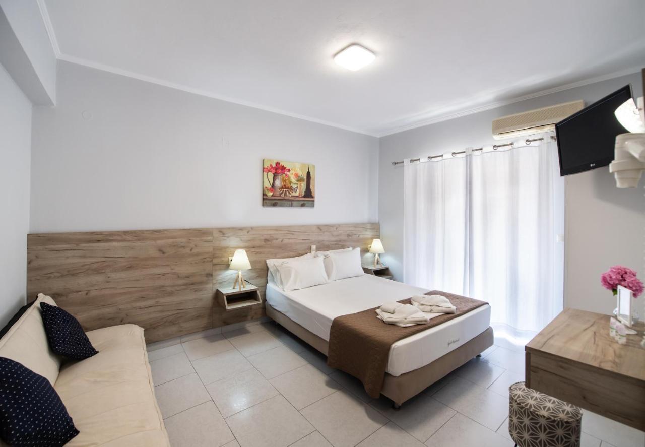 Aparthotel Aggelos & Deluxe 2*
