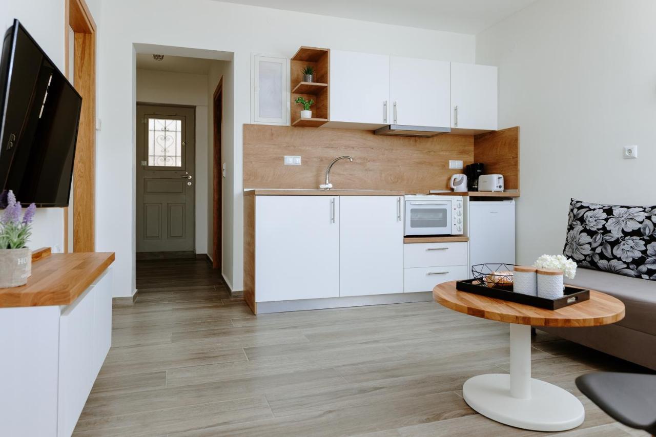 Ilios House Apartment *