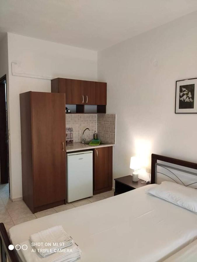Athanasiou Guest house Sivota (Epirus)