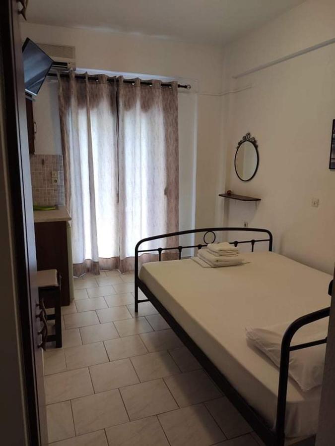 Guest house Athanasiou Sivota (Epirus)
