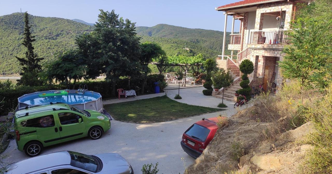 Zografia Guest house *