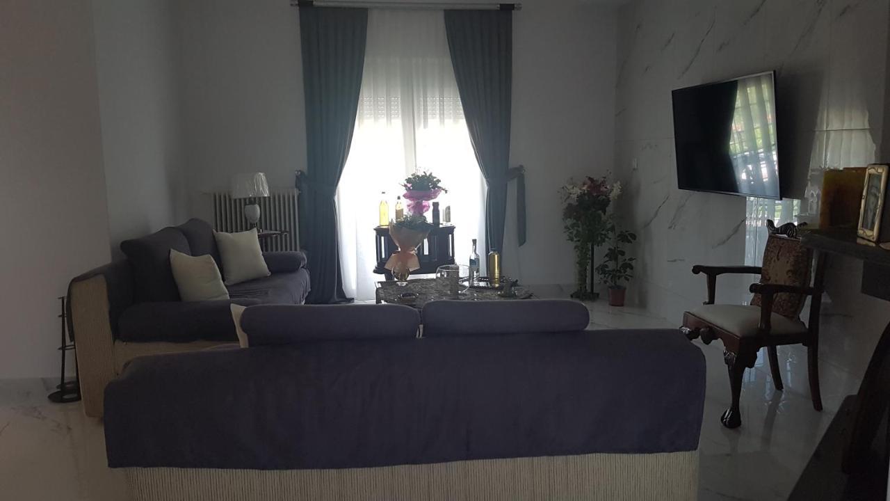 Apartment Bela *