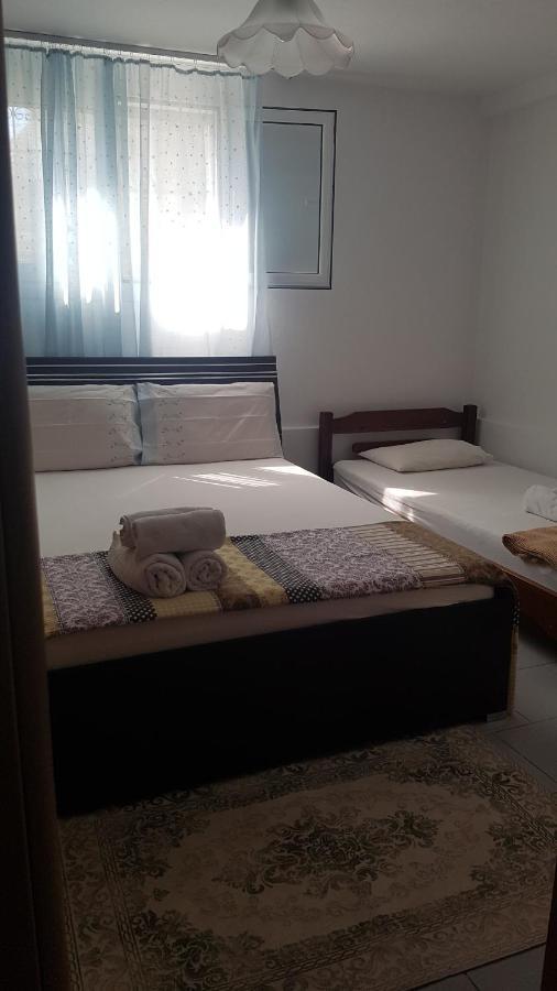 Apartment Bela *