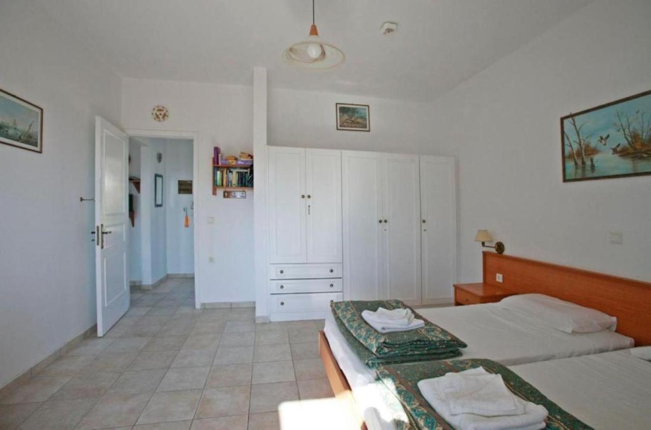 Apartment Eirini *