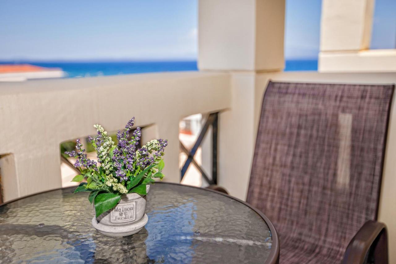 Chios Luxury