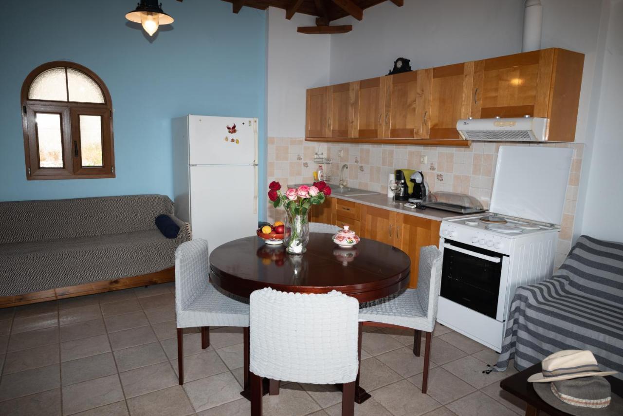 Sophia Limeni Apartments And Studios Apartment